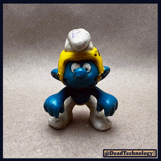 Smurfs -Yellow Wrestler- PVC Toy